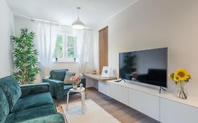 Apartment Norah With Private Parking